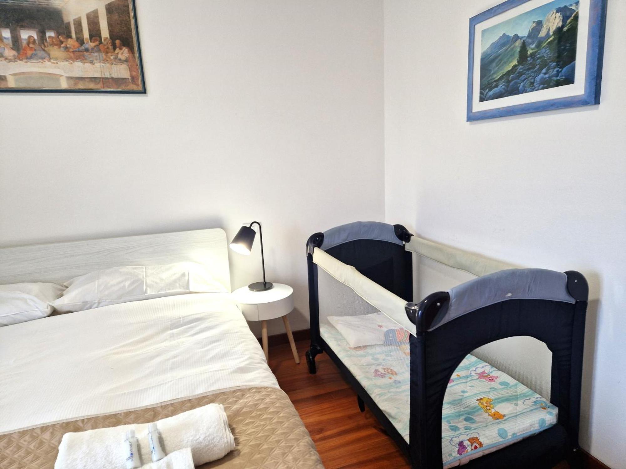 Caseospitali - Casa Park View, Ampio Trilocale Per Famiglie Sul Parco Apartment Milan